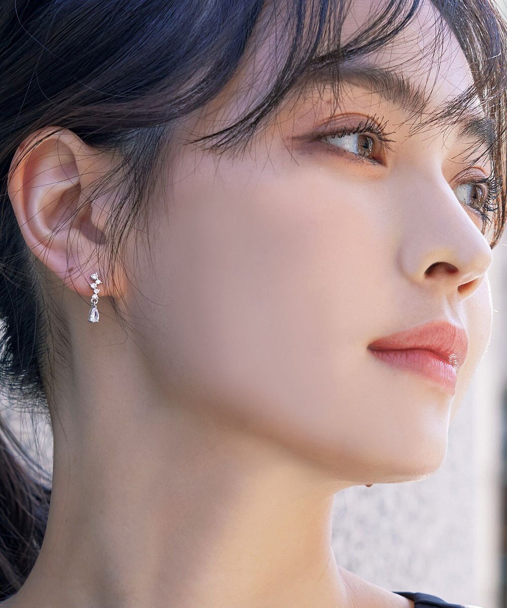 Tiaclasse 【金属アレルギー対応】ドロップストーンピアス 