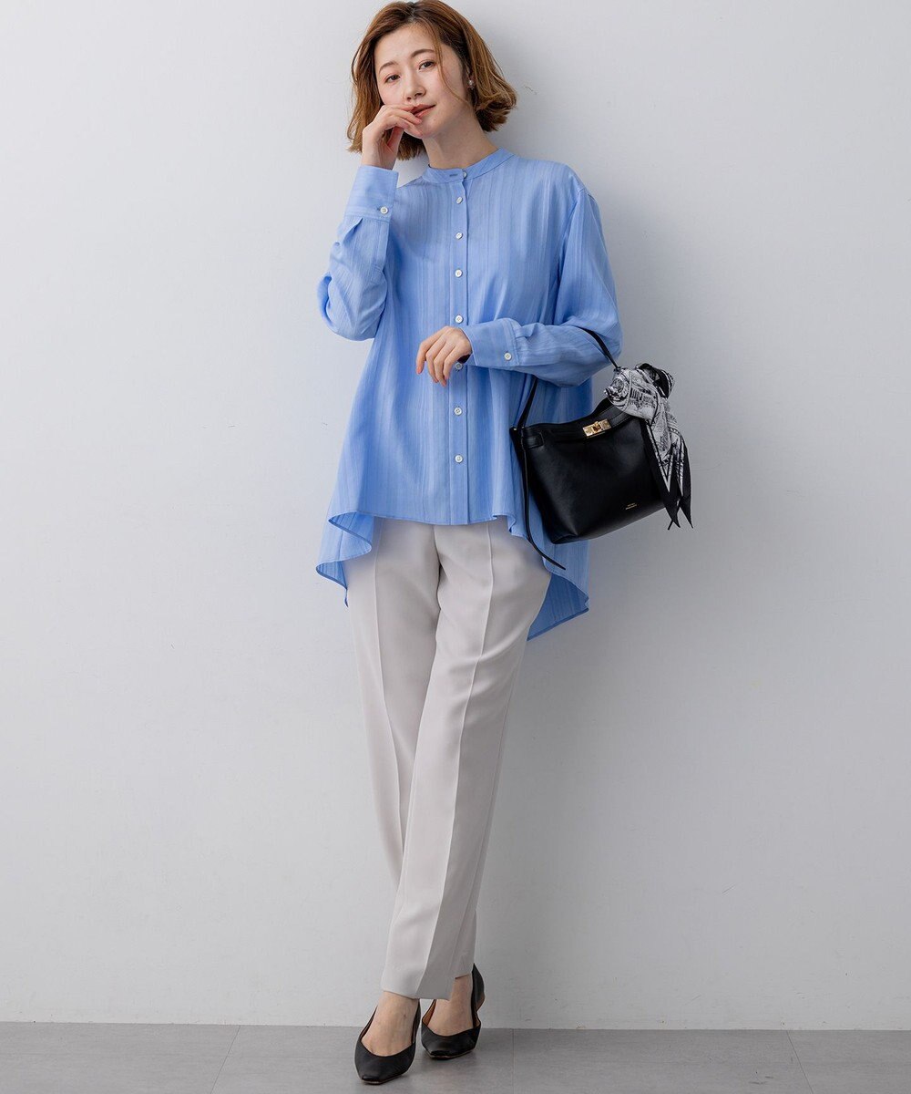 23区 【先行予約】ドビーストライプ バックタック フレアブラウス 