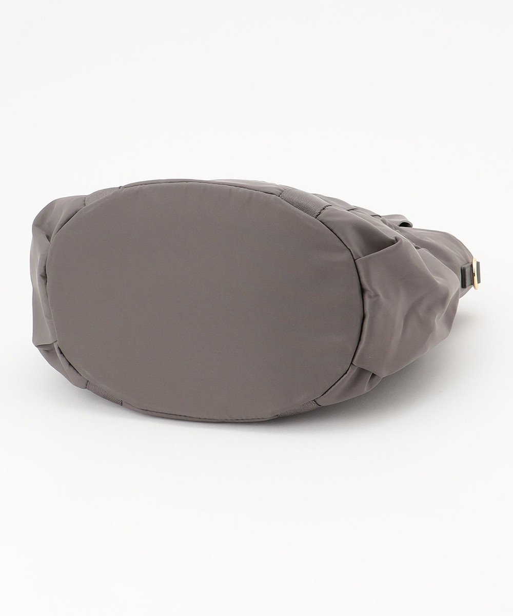 TOCCA 【WEB＆一部店舗限定・撥水・環境にやさしい素材】SANA SIDEPOCKET TOTE トートバッグ 