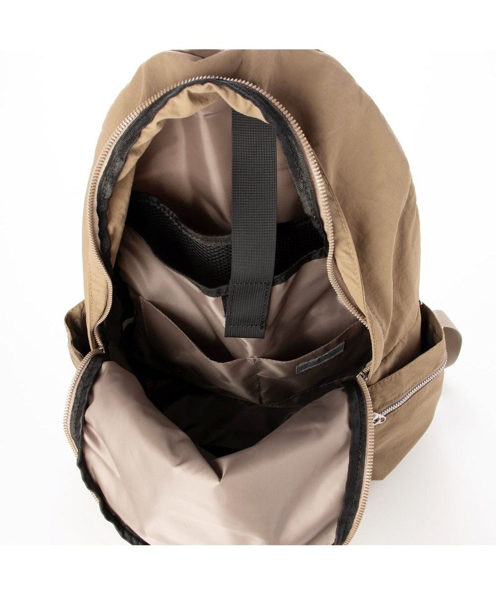 UNBILLION カシュカシュ cachecache / 10ポケットナイロンリュック 