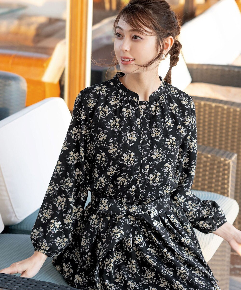 Tiaclasse 【洗える】花柄フレアワンピース 