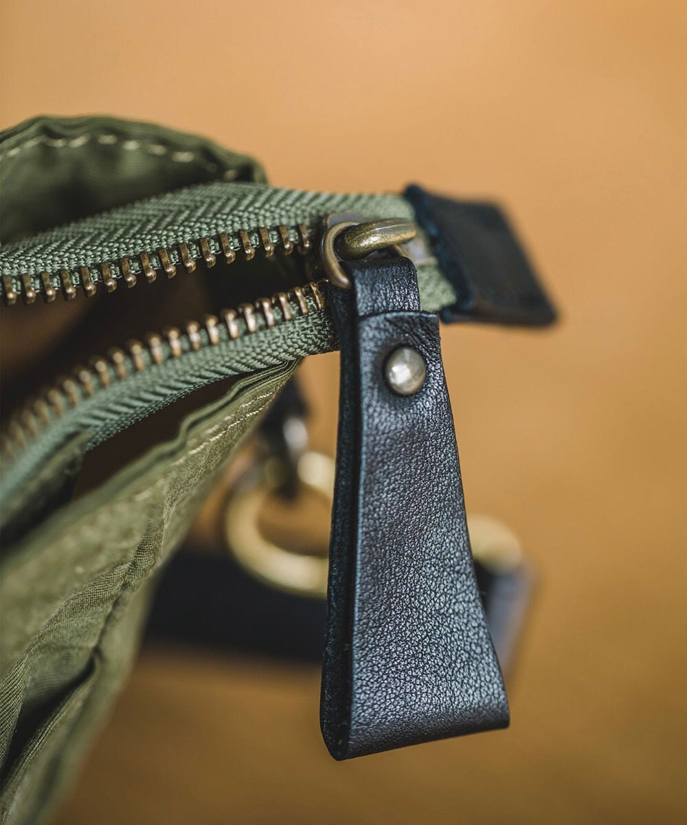 YUSHI EVER - FLAP SHOULDER ナイロン 本革 かぶせショルダーバッグ 