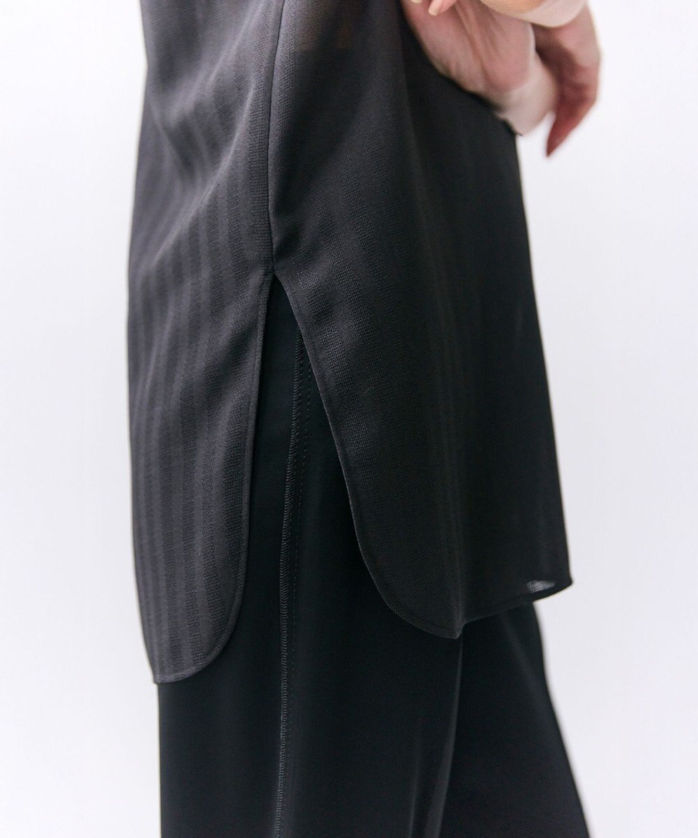 BEIGE， GOSHE / サテン切替 シアースタンドブラウス 