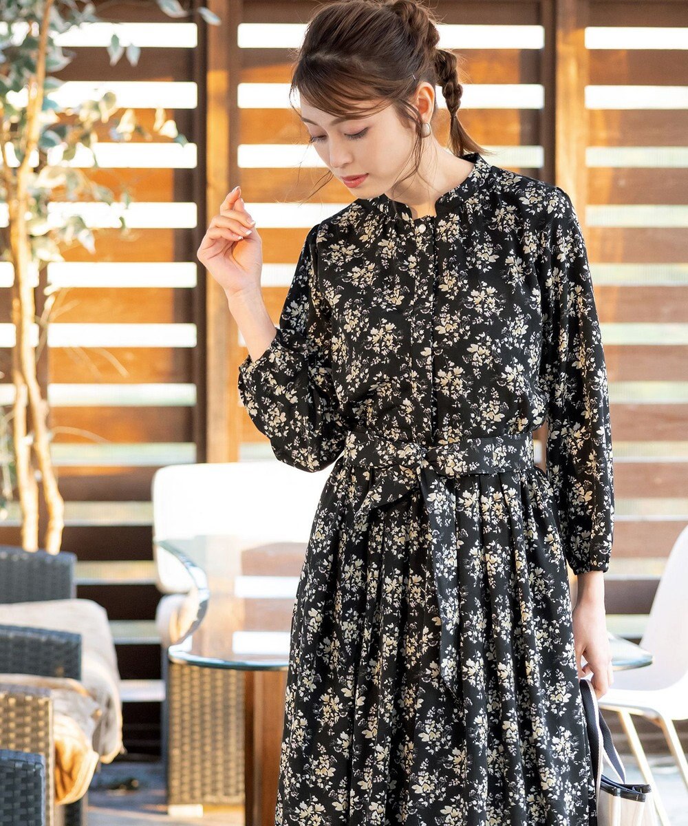 Tiaclasse 【洗える】花柄フレアワンピース 