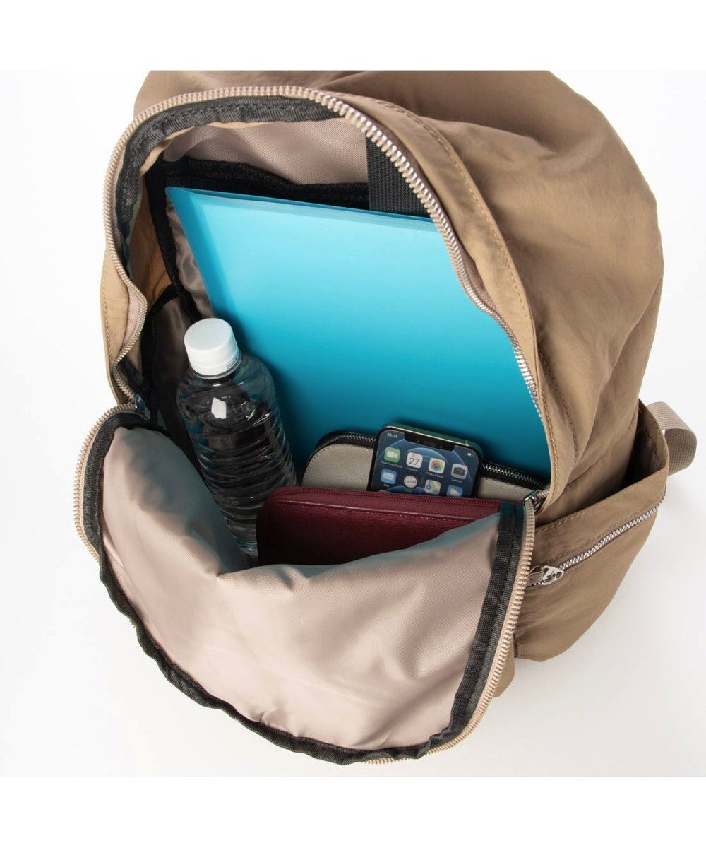 UNBILLION カシュカシュ cachecache / 10ポケットナイロンリュック 