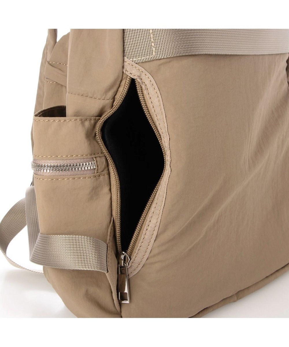 UNBILLION カシュカシュ cachecache / 10ポケットナイロンリュック 