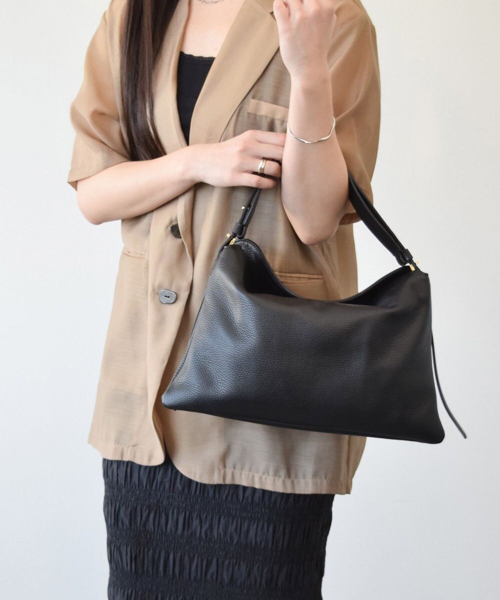 INTER-CHAUSSURES 【LORISTELLA】ソフトレザーハンドバッグ 