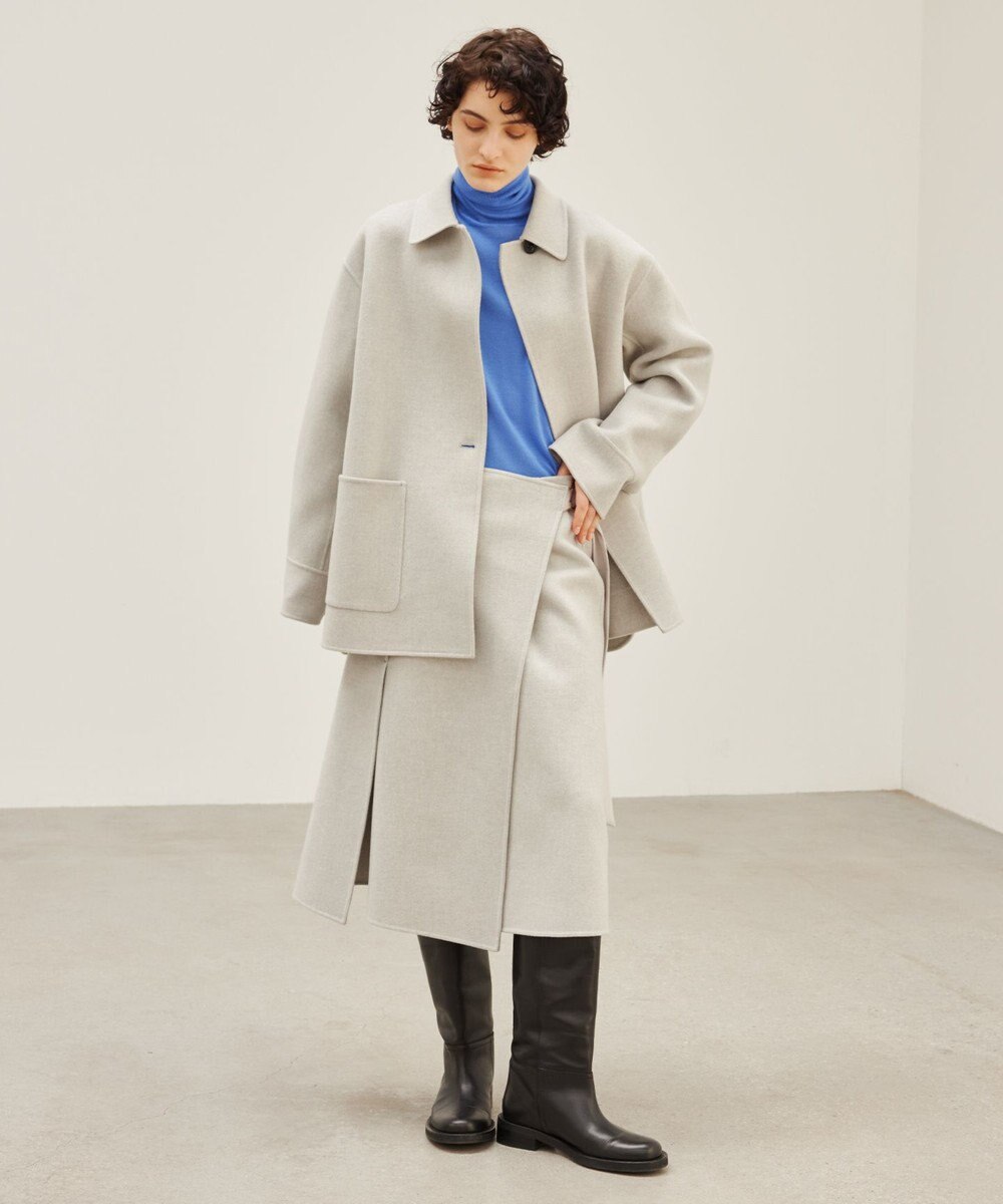 BEIGE， GRASSE / サテンベルト付きリバーラップスカート 