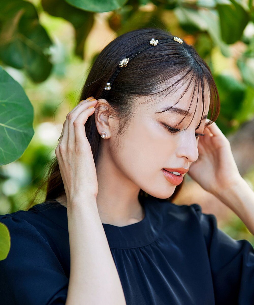 Tiaclasse ビジュー付きカチューシャ 