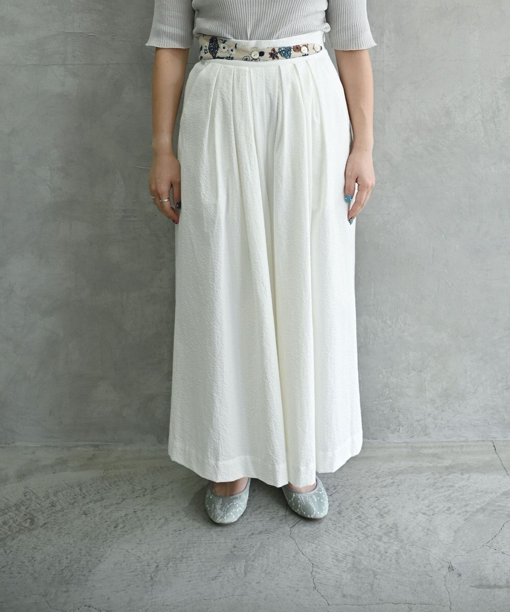 muuc 〈心地よいコットン・シアサッカー生地〉筆記帳刺繍ベルトデザイン切り替え 後ろゴム有り フレアーパンツ 