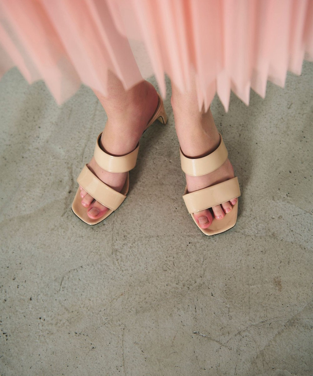 GRACE CONTINENTAL CORSO ROMA パテントサンダル 