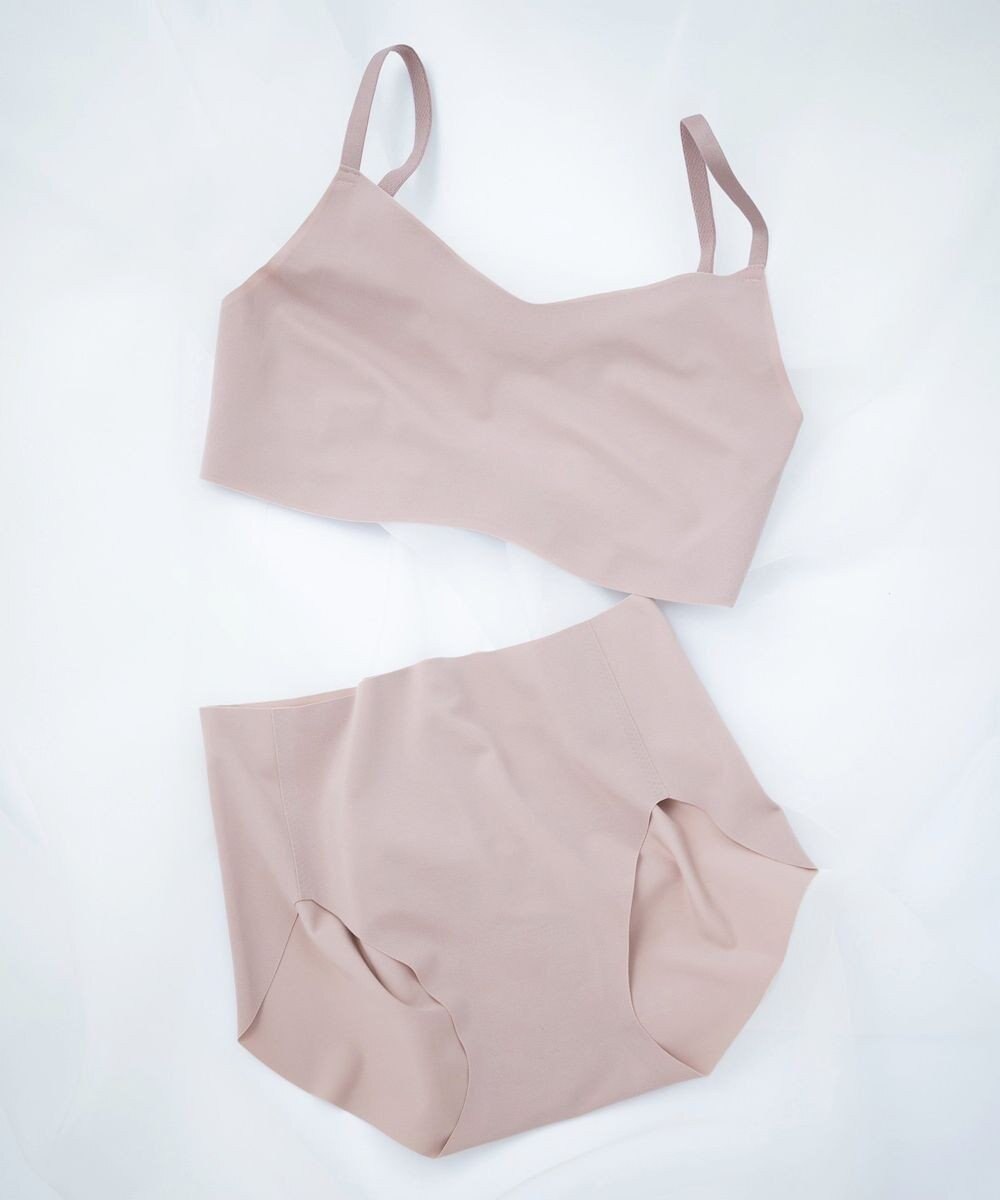 Chacott バッククロス ブラトップ（フリーカット） 