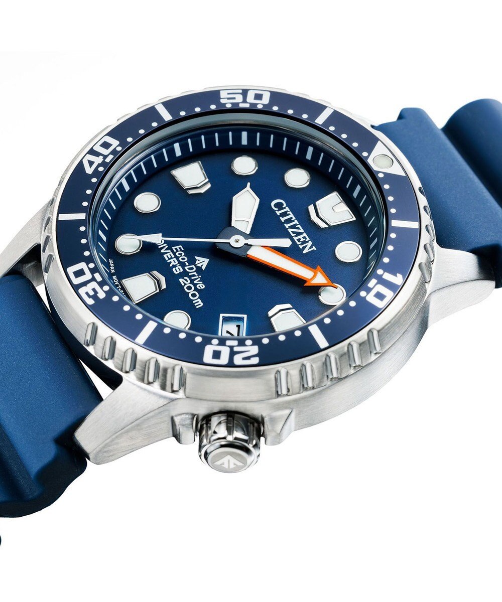 CITIZEN 【人気のボーイズサイズダイバー】電池交換不要の光発電エコ・ドライブ搭載ウオッチ 