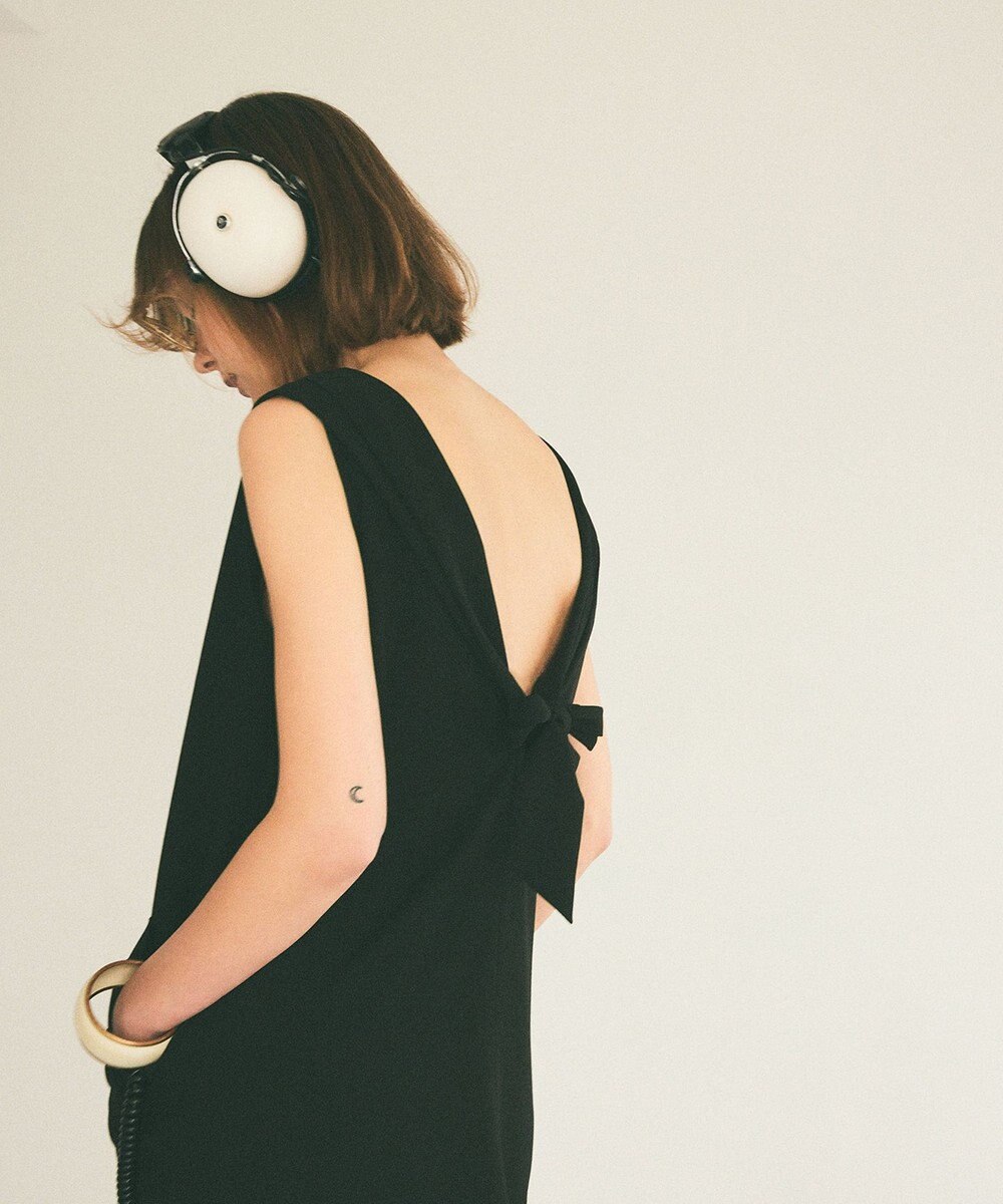 GRACE CONTINENTAL バックボウドレス 