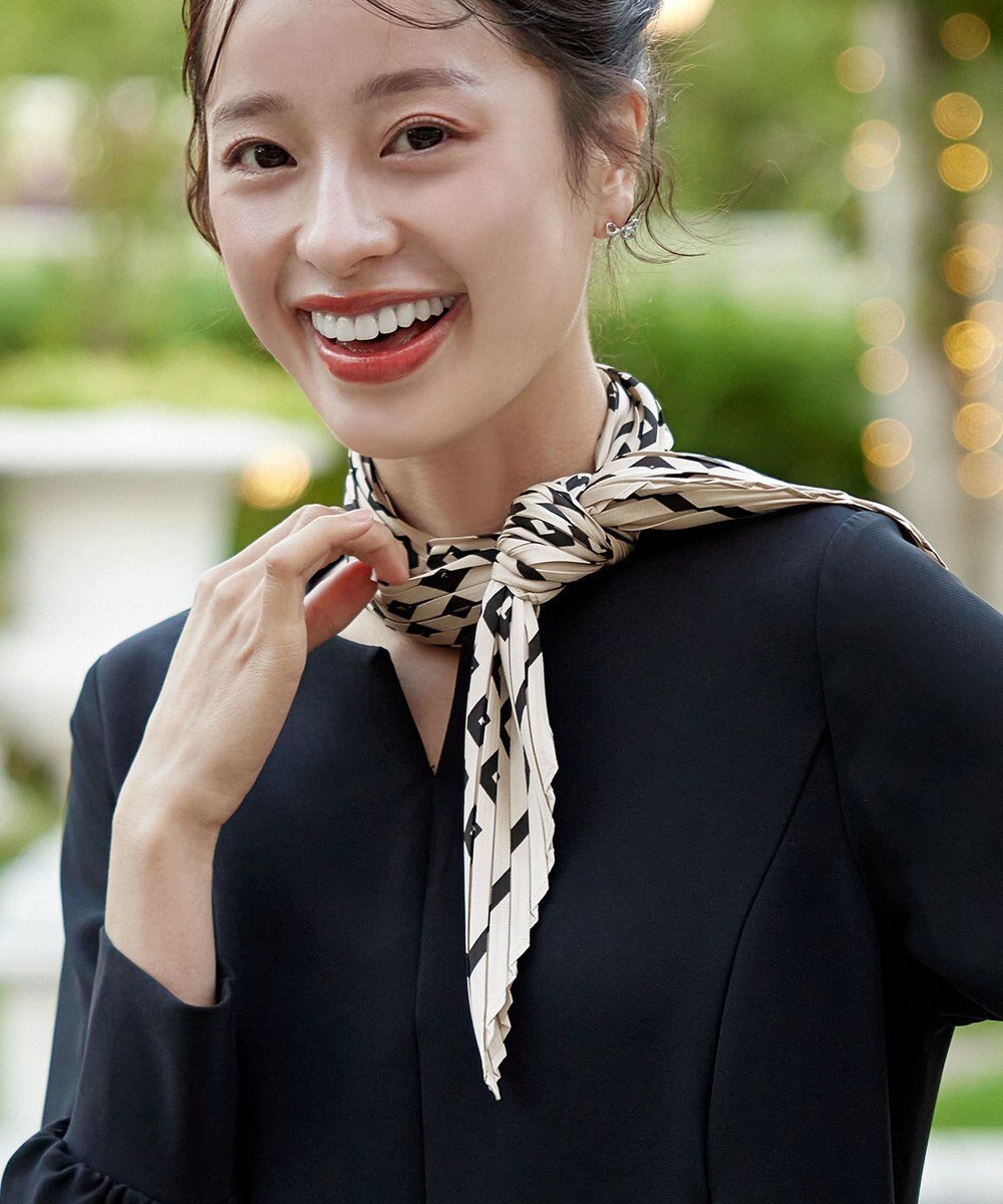 Tiaclasse 【選べる柄タイプ】プリーツスカーフ 