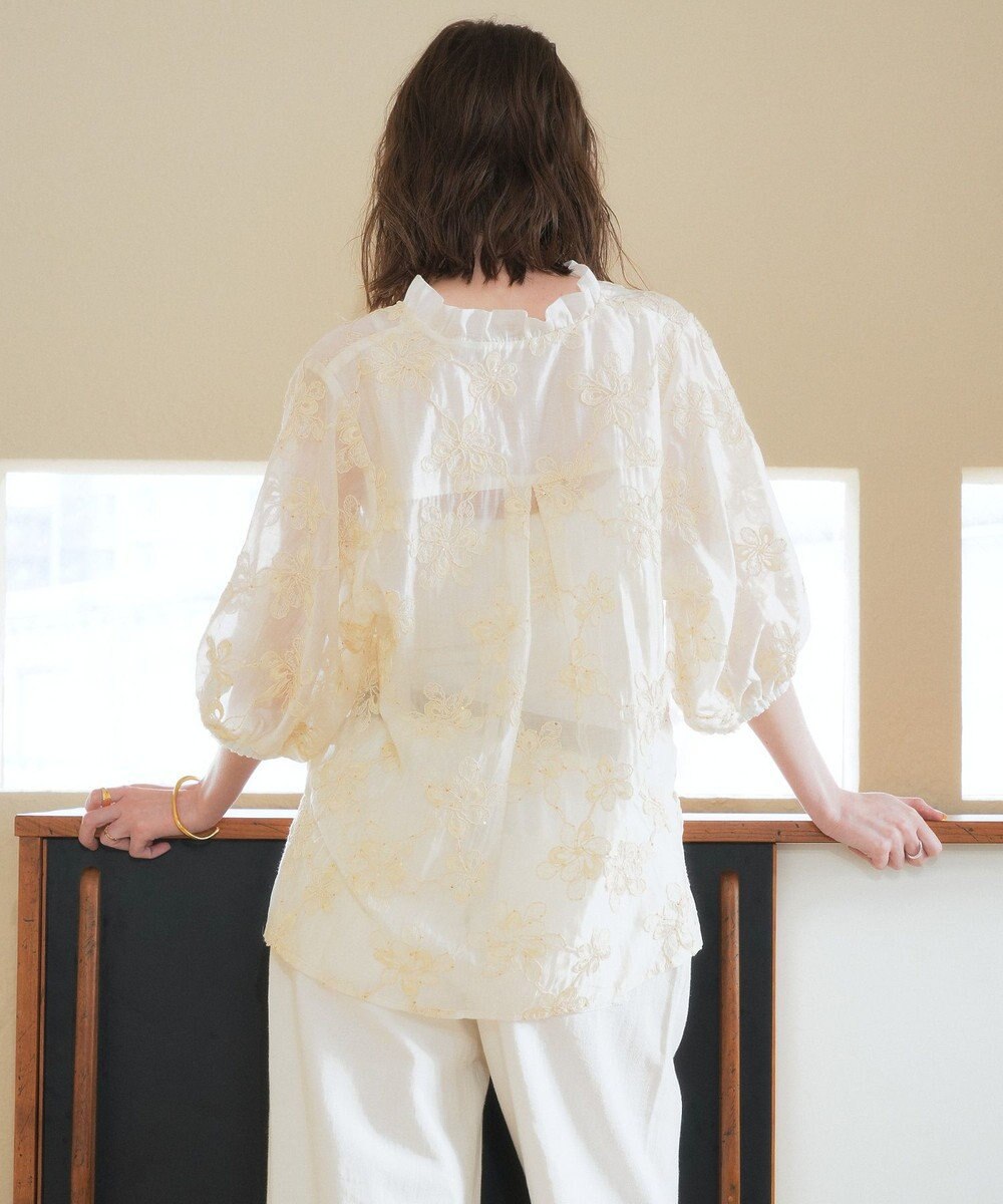 YECCA VECCA フリルVネック刺繍シアーシャツ 