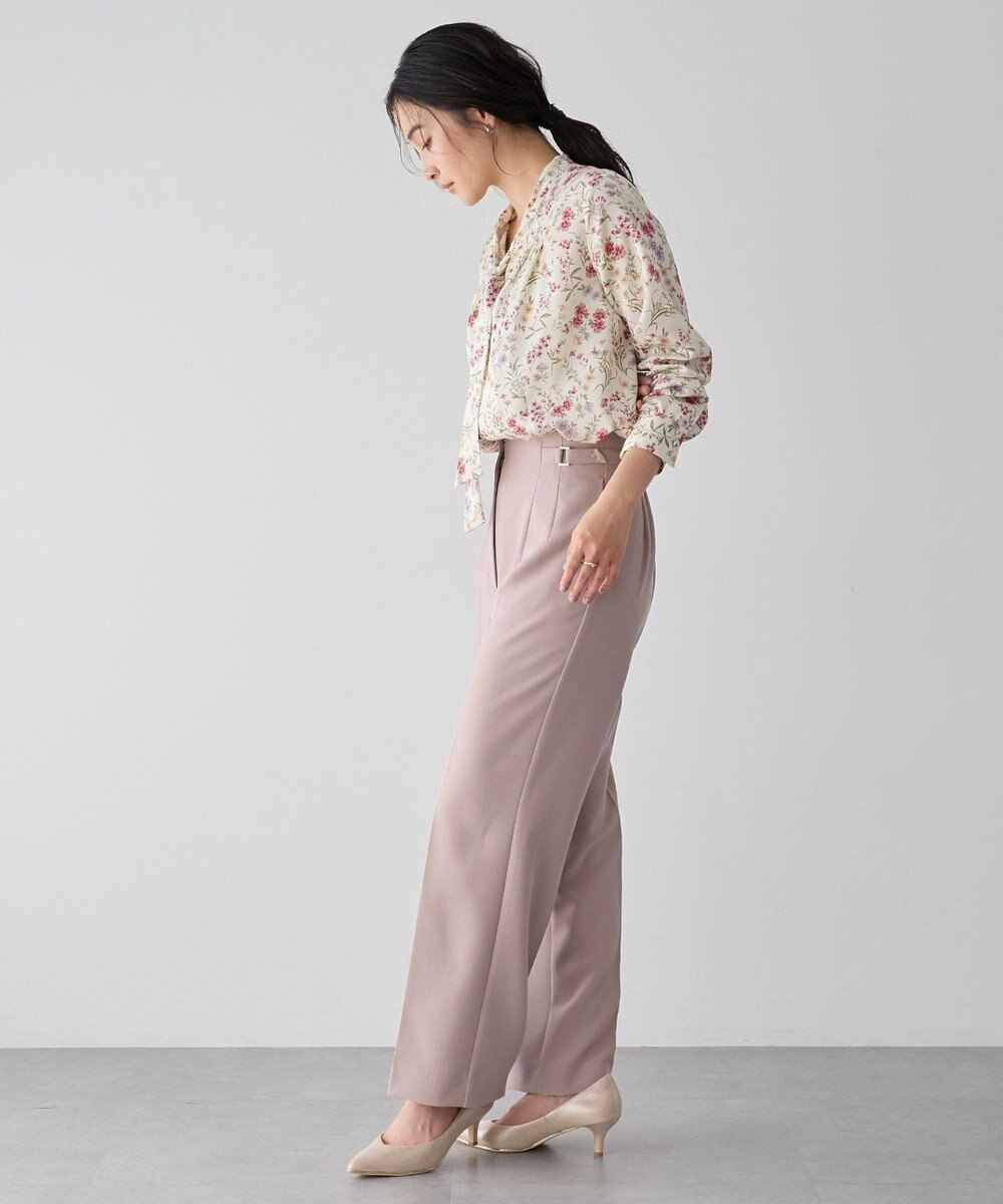 YECCA VECCA ボタニカルフラワー柄ボウタイブラウス 