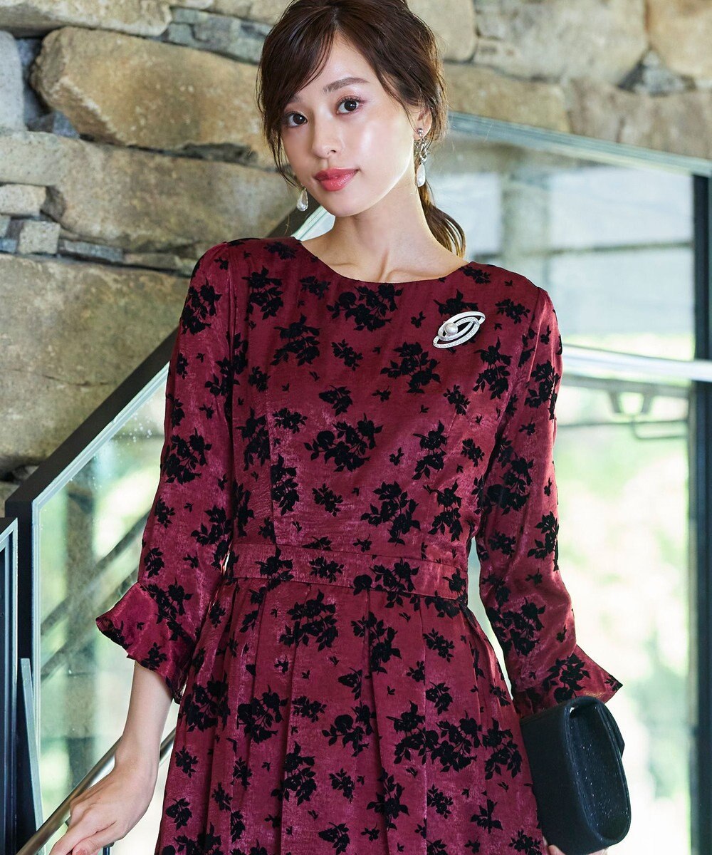 Tiaclasse パール＋ロングブローチ 