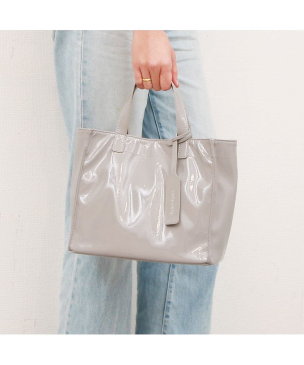 UNBILLION カシュカシュ cachecache / ソフトエナメルスクエア手提げトートS 