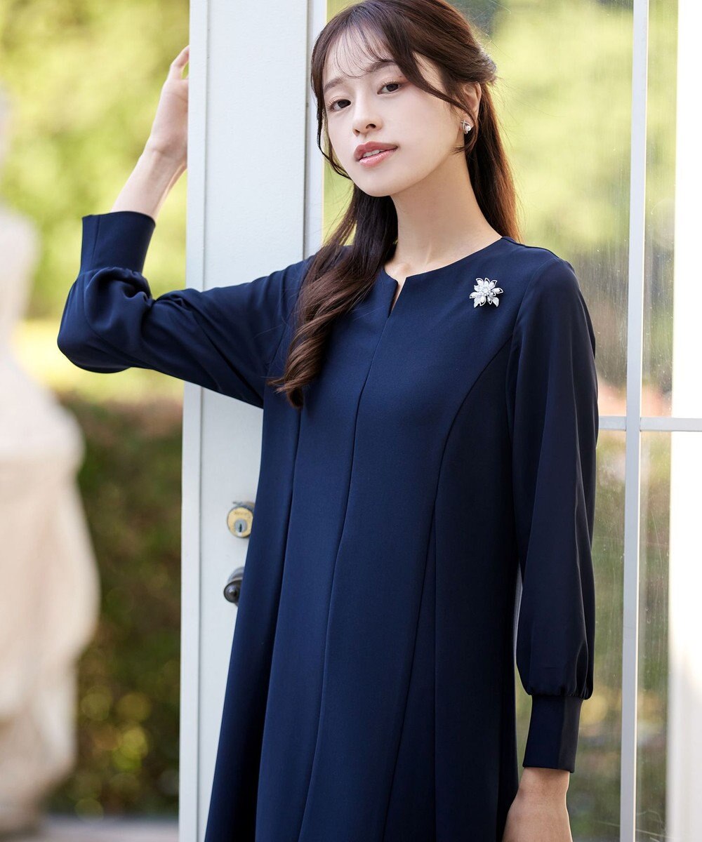 Tiaclasse フラワーコサージュブローチ 