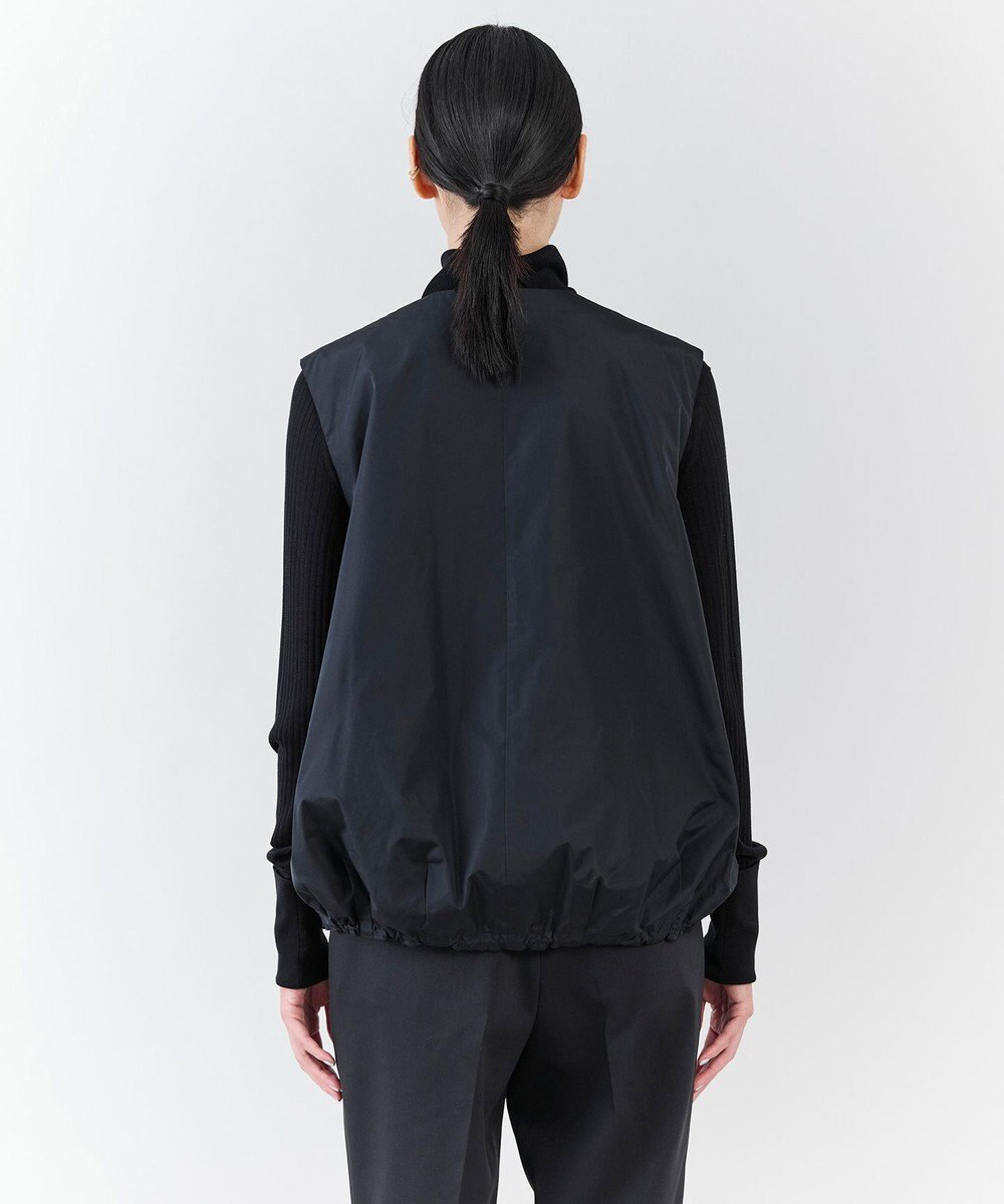 23区 【エステータ】シルクブレンド ライトタフタ ジップアップ ベスト 