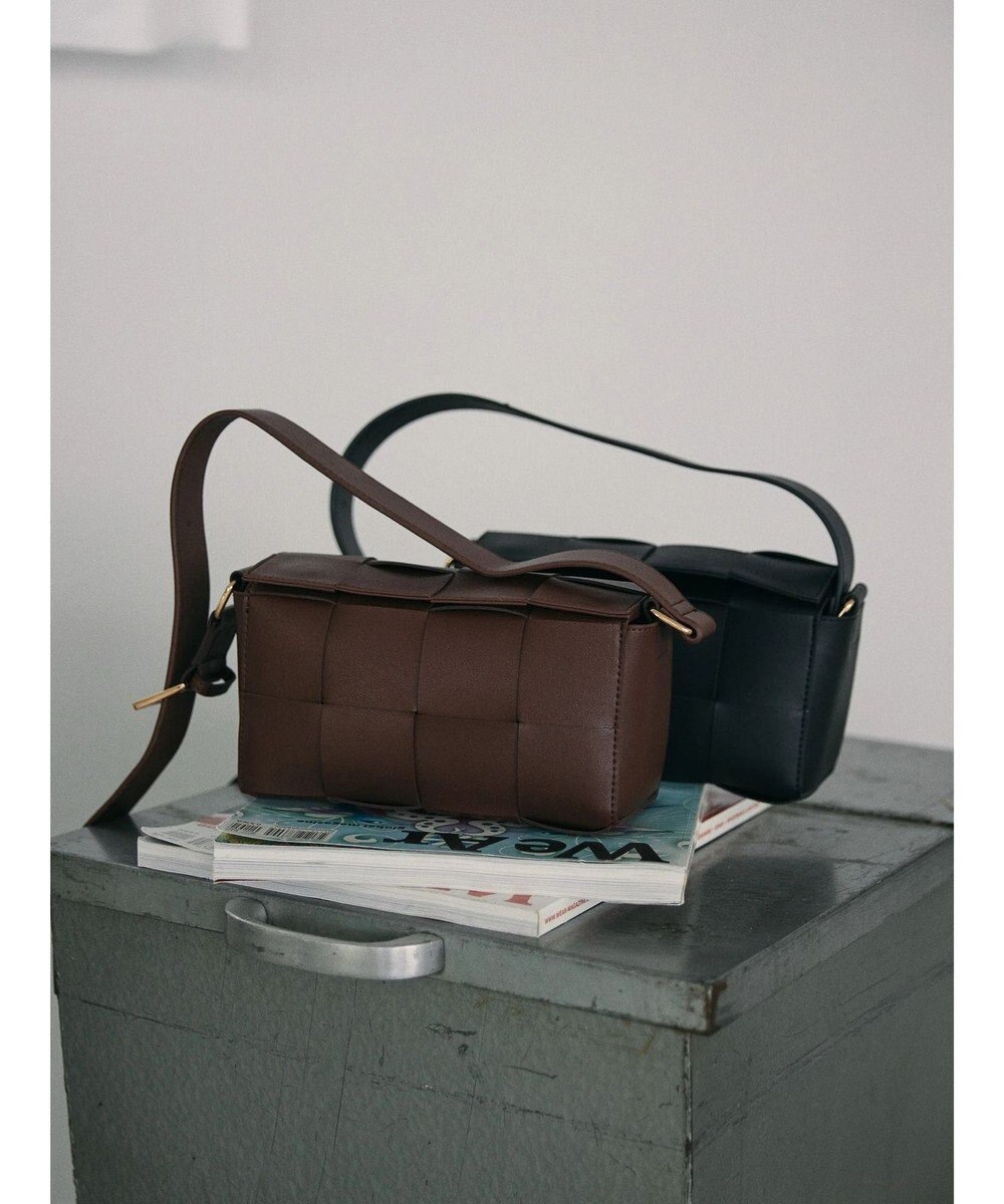 AMERICAN HOLIC 編み込みＢＯＸショルダーＢＡＧ 