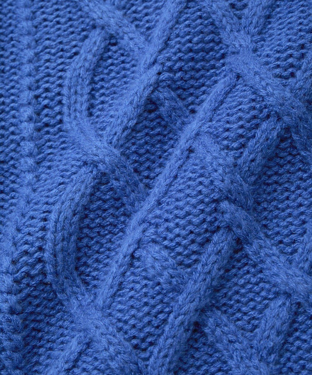 YECCA VECCA ケーブルニット 