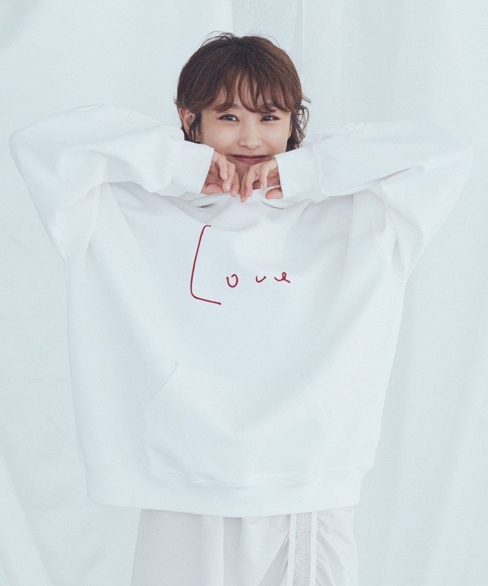 Green Parks ■高橋愛×ＧｒｅｅｎＰａｒｋｓロゴパーカー 