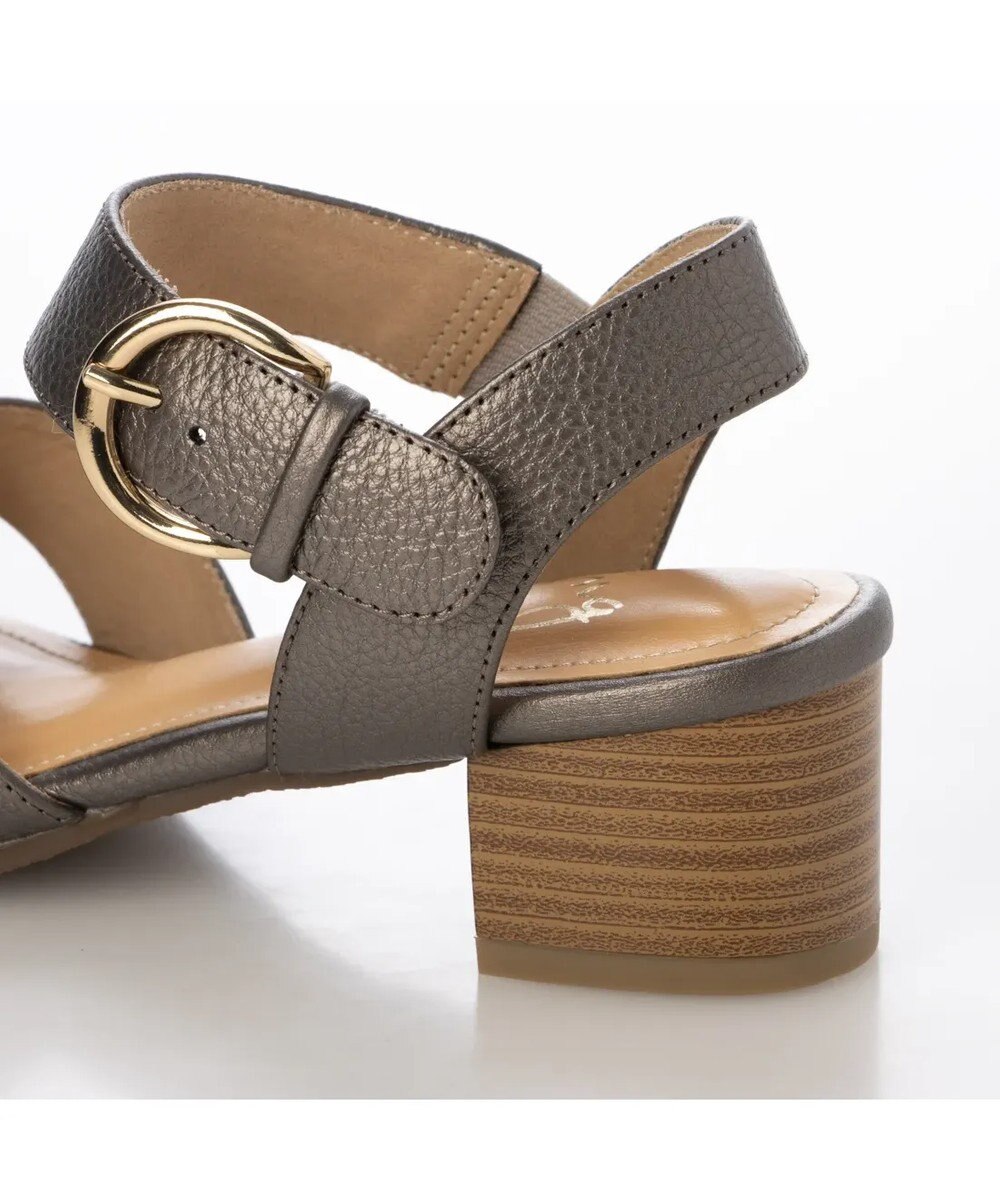 ing <ing>【WEB限定】ストラップクロスサンダル 