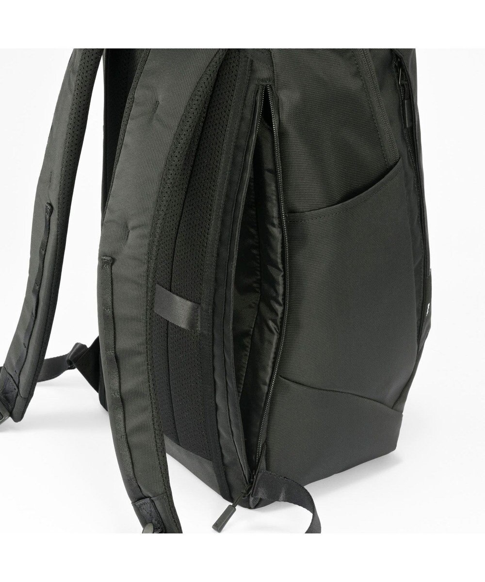 ACE BAGS & LUGGAGE ace. シルパック ビジネスリュック  B4サイズ 15.6インチPC収納 軽量 68882 エース 