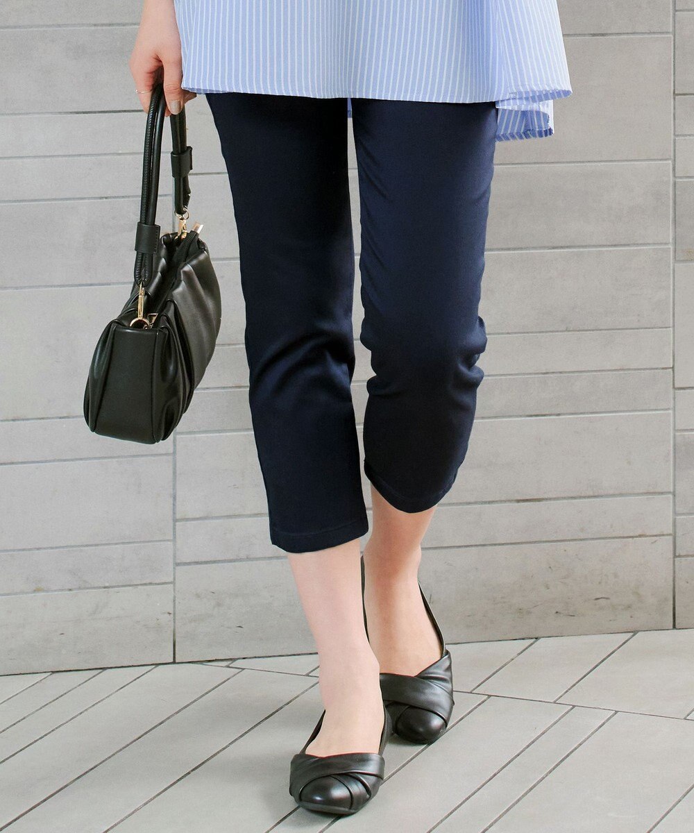 Tiaclasse L アンクルテーパードパンツ 