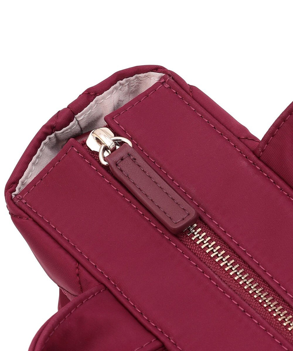 TOCCA TRACE PAVE FASTENER TOTE ナイロンキルトバッグ 