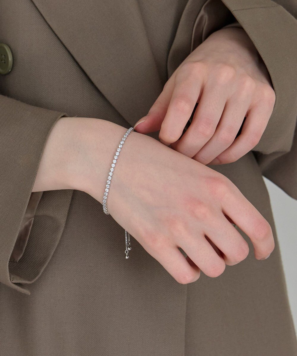 Phoebe ラインストーンスライドテニスブレスレット　シルバー 