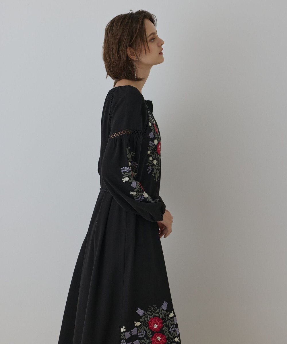 GRACE CONTINENTAL エンブロイダリーカフタンワンピース 