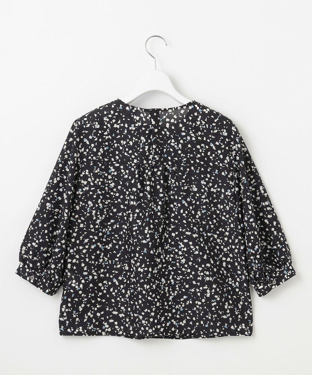 J.PRESS LADIES 【洗える】スパンローンフラワープリント クルーネック ブラウス 