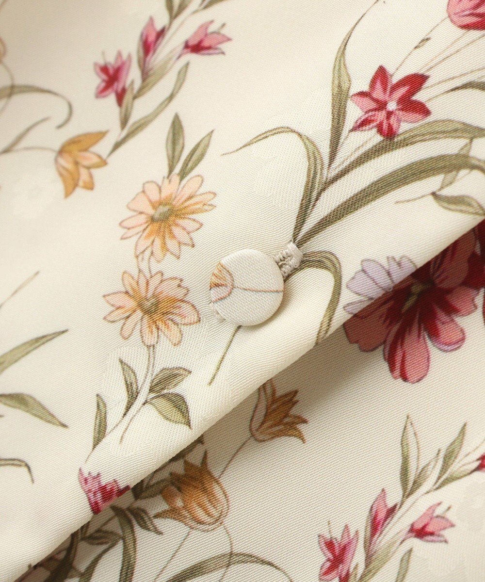 YECCA VECCA ボタニカルフラワー柄ボウタイブラウス 