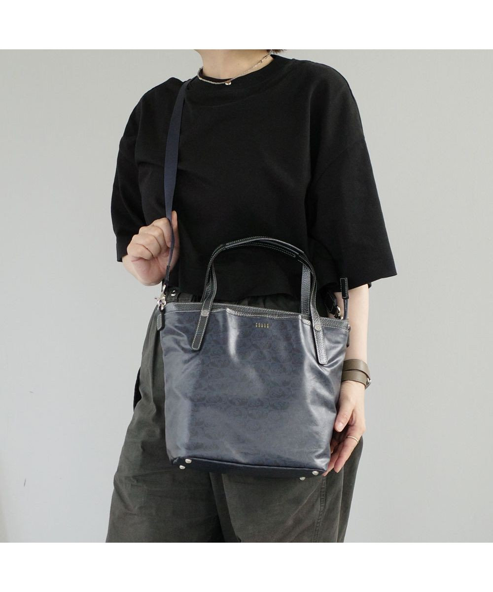 PELLE BORSA 2WAYミドルサイズトート Alive アライブ 4430 ネイビー