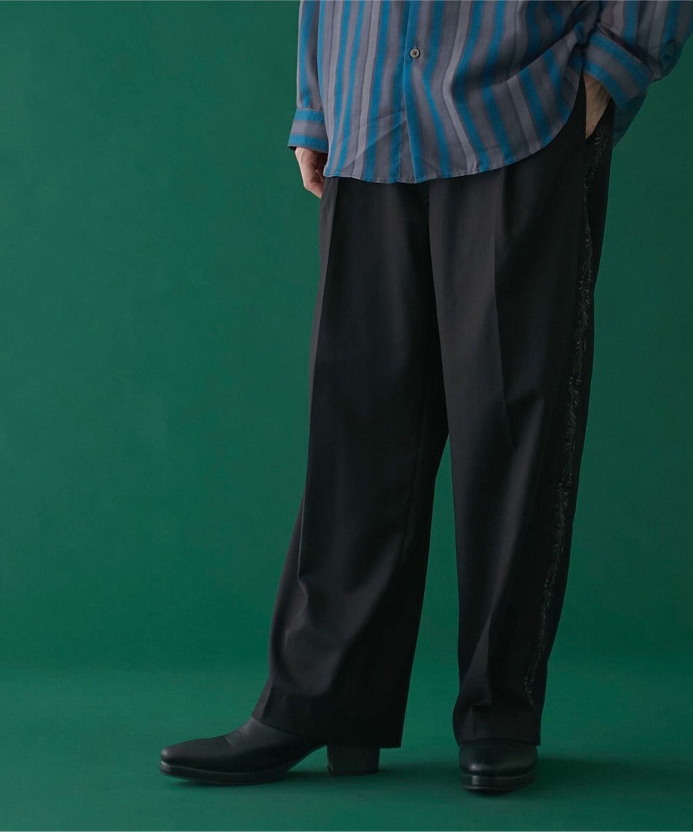 WEGO 刺繍ラインワイドスラックス 