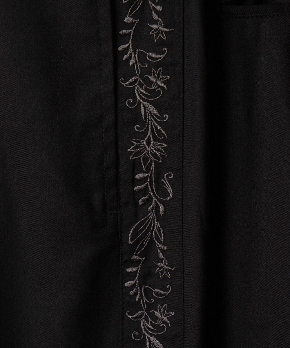 WEGO 刺繍ラインワイドスラックス 