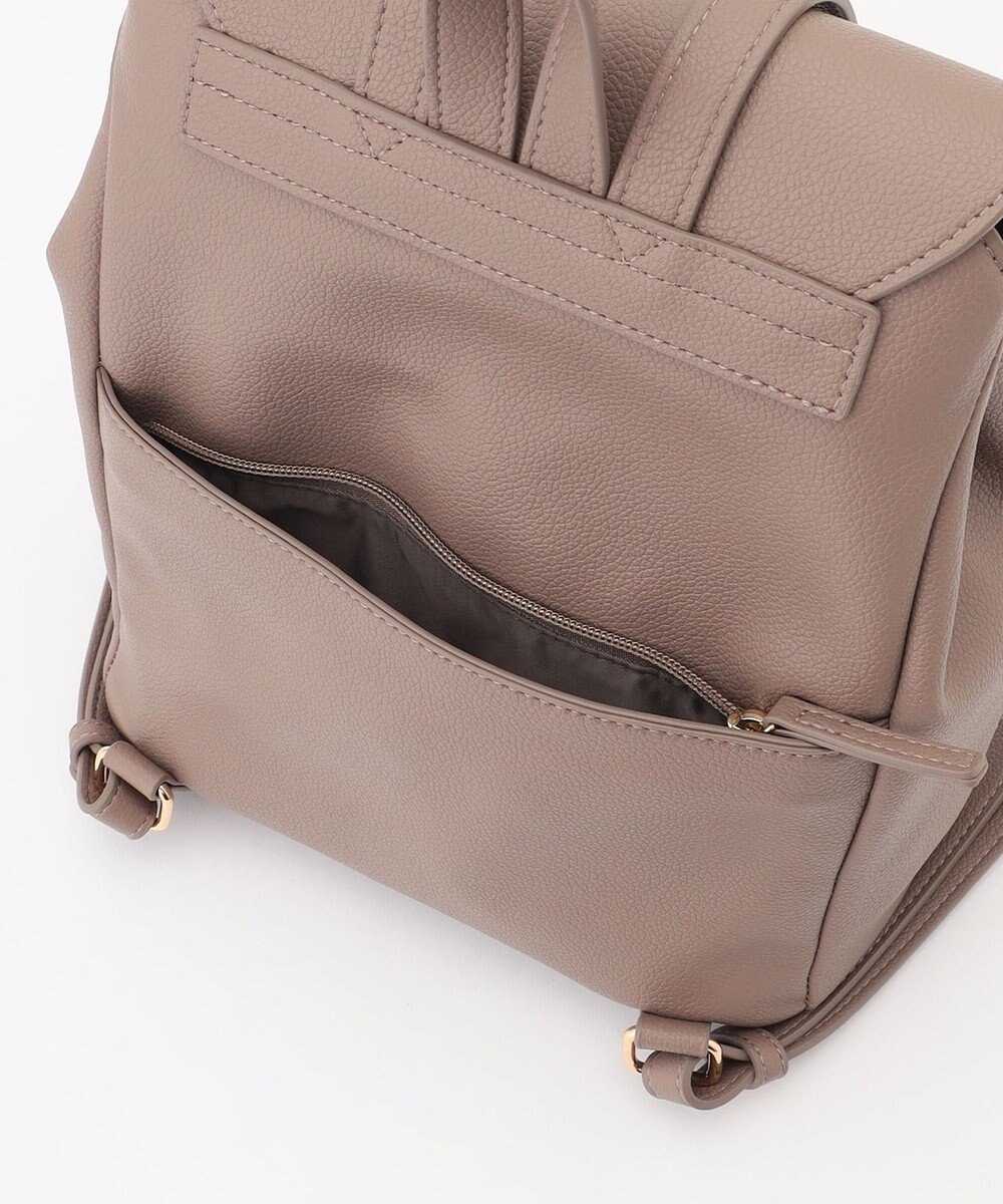 LA BAGAGERIE フロント金具デイリーリュック 