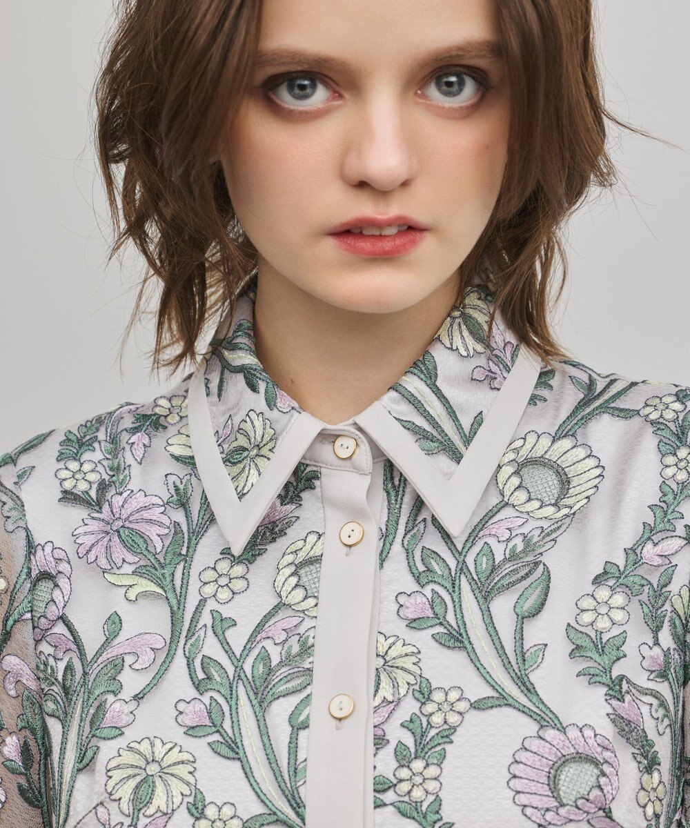 GRACE CONTINENTAL マルチフラワー刺繍フレアワンピース 