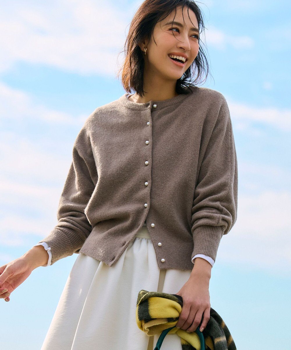 UNFILO L 【前後着用 可能】ふわふわニット 2WAY パールボタンカーディガン 