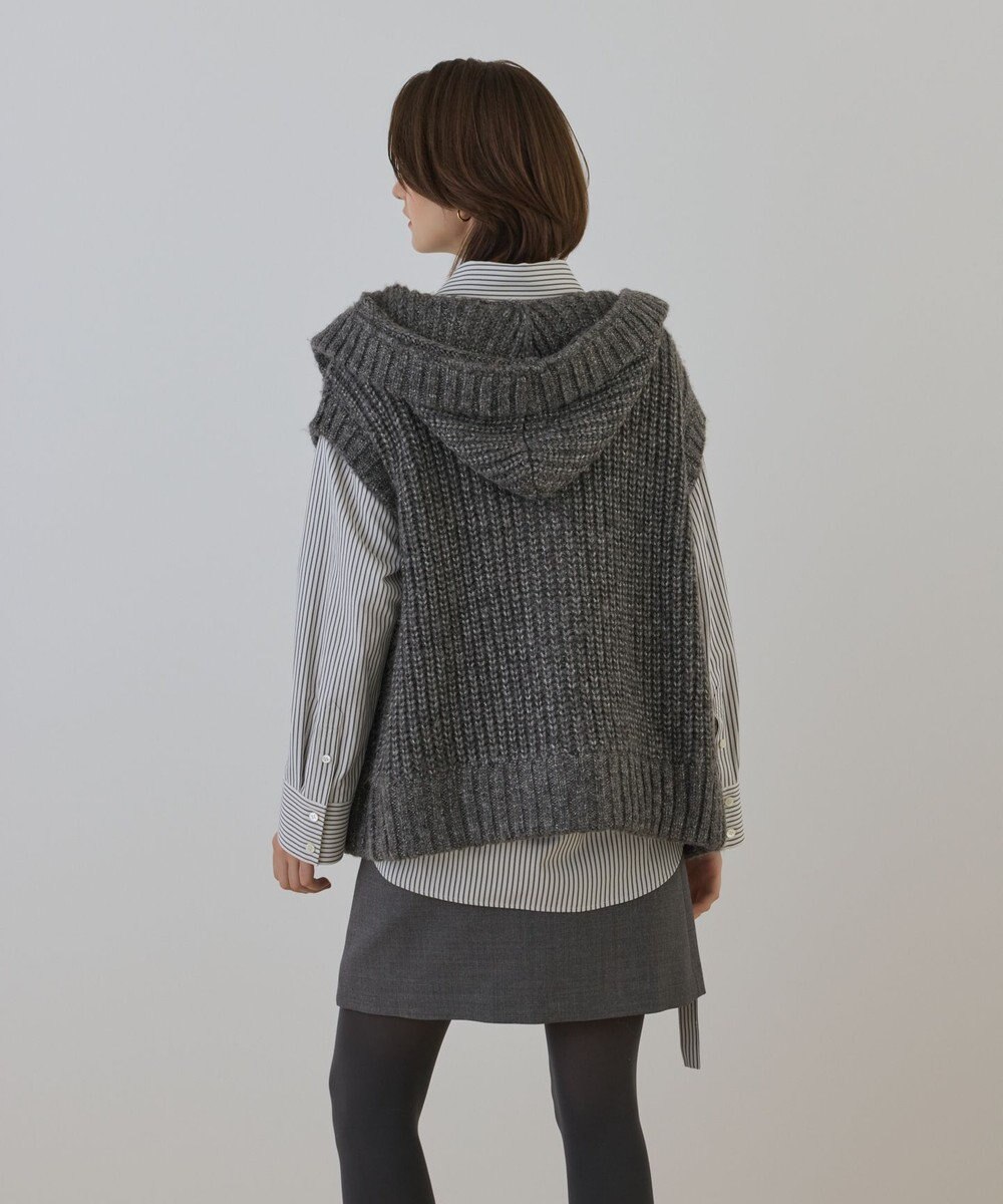 GRACE CONTINENTAL ラメニットベスト 