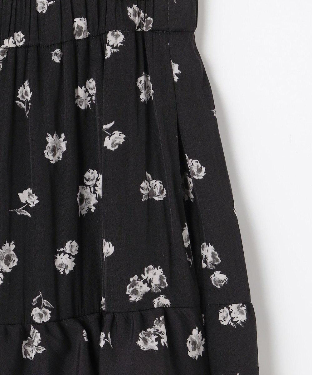 組曲 S 【加藤ローサさん着用 / レングス調整可能】ギャザーライトデシンティアード スカート 