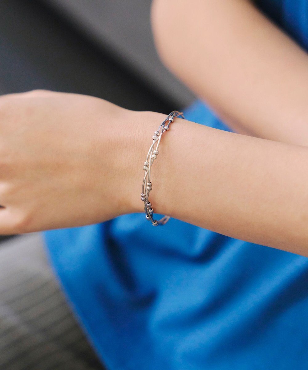 Tiaclasse メタルボールツイストバングル 