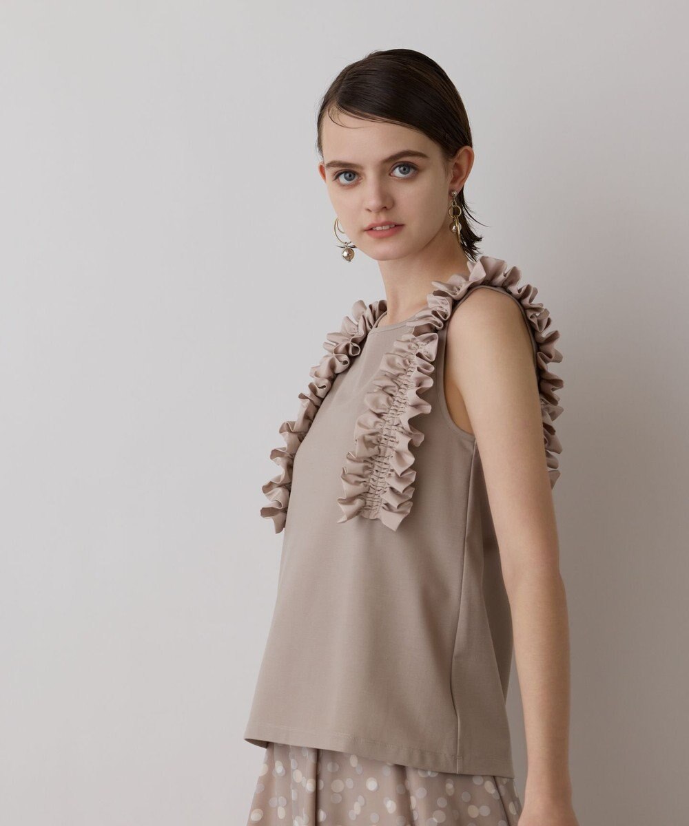 GRACE CONTINENTAL フリルカットトップ 