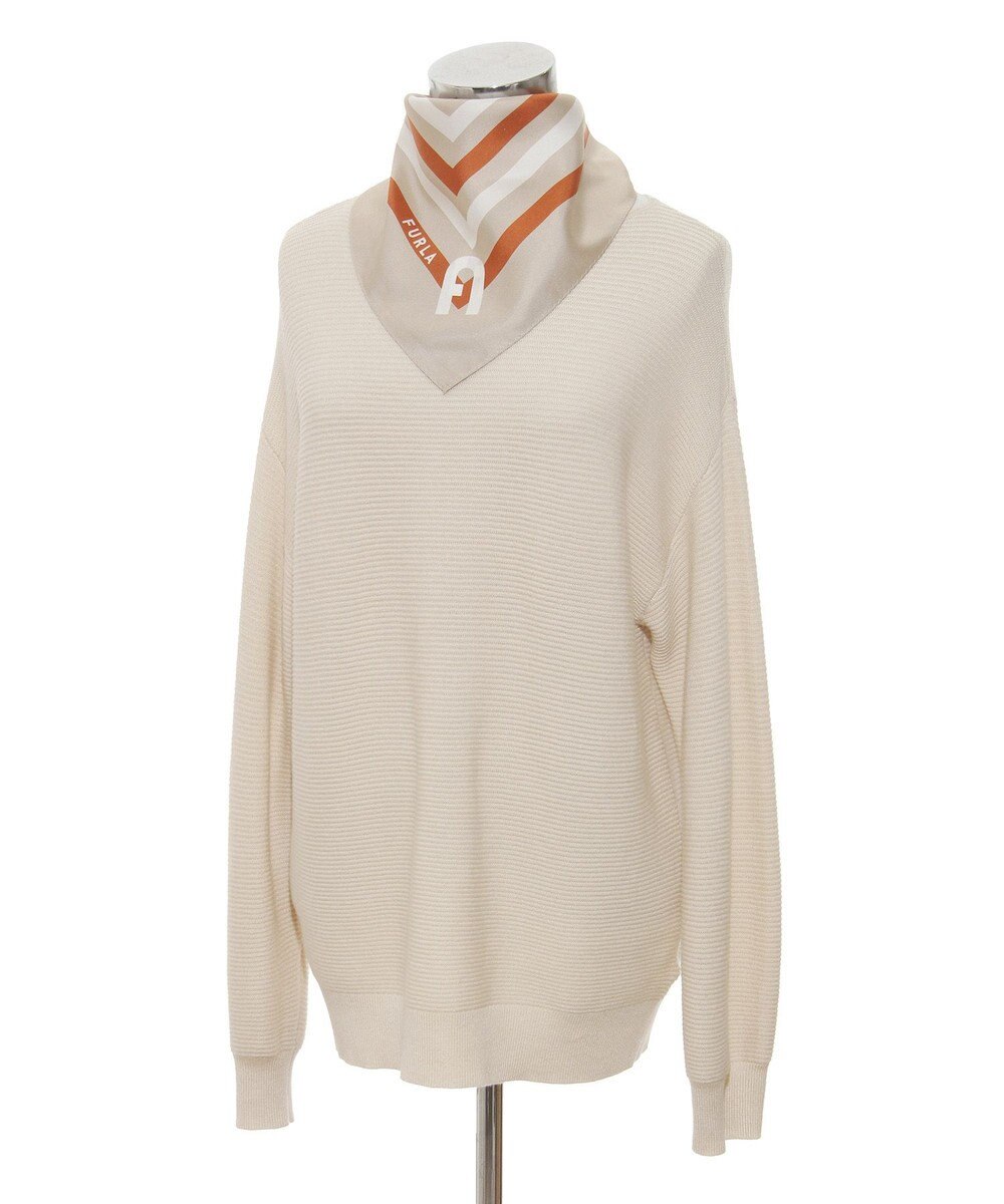 MOONBAT 【美人百花4月号掲載/シルク100%】フルラ (FURLA) スクエア柄 シルクプリントスカーフ 65cm×65cm 