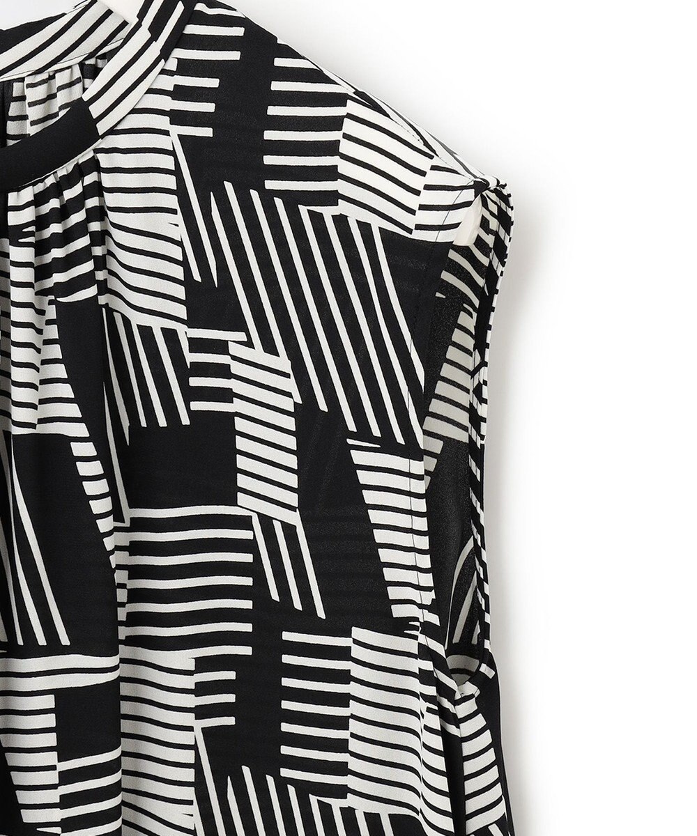 ICB 【WEB限定カラーあり】 Back Satin Amunzen ノースリーブブラウス 