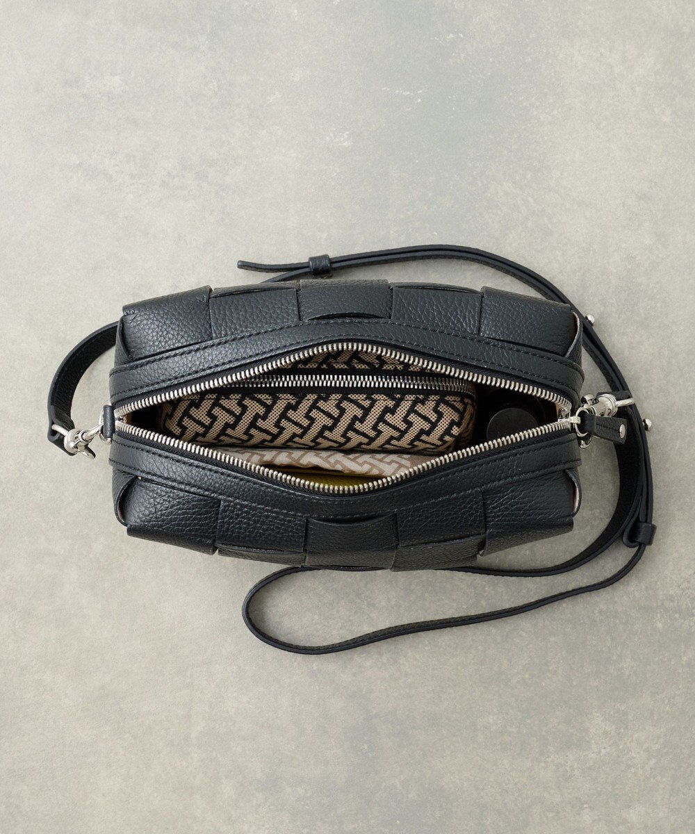 IACUCCI ＜GISELe 10月号掲載＞ベルタ S CERVO 