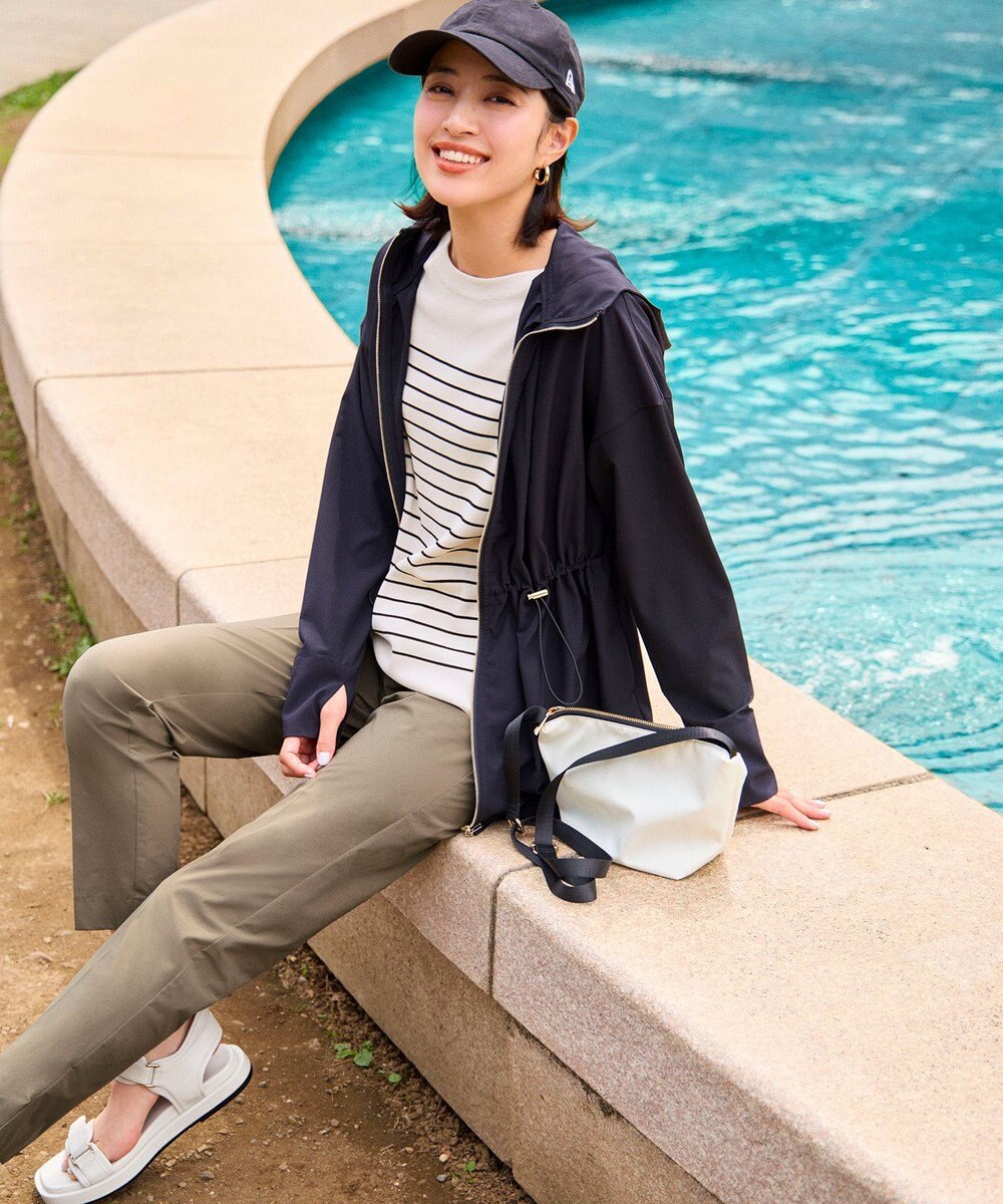 UNFILO FINE MOVE テーパードパンツ 